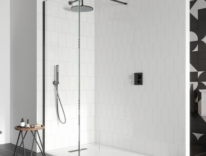 Lifestyle image of Crosswater Gallery 10 Matt Black 1000mm Wetroom Screen